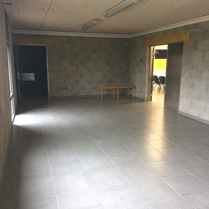 petite-salle-expo-rdch-fleurville-r3